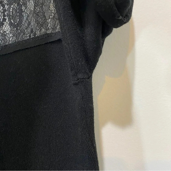WHBM Lace Keyhole Neck and Ribbed Black Fitted 3/4 Sleeve Sweater Size S - Picture 5 of 15